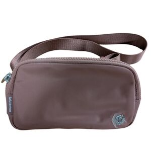 Lululemon Athletica Everywhere Belt Bag Mini Spiced Chai